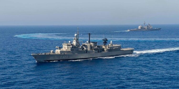 동맹국들 분쟁에 골치 아픈 미국 