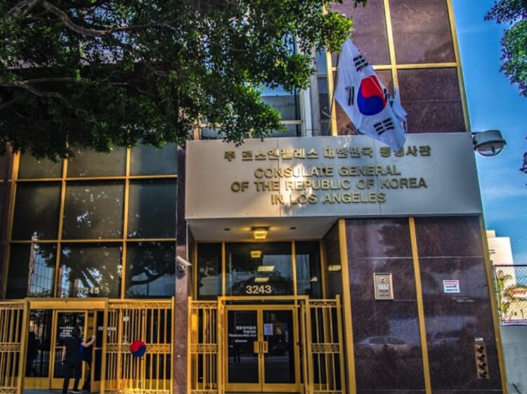 이메일, 전화예약 중단..방문 전 전자예약만 가능