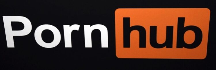 최대 포르노 사이트 무료 제공, 코로나 줄였을까?