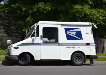 USPS, 우편물 배송 고의지연시도? 법원, “우편투표 1등급 취급”명령