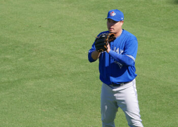 홈런 난타당한 류현진, “구속이 문제”