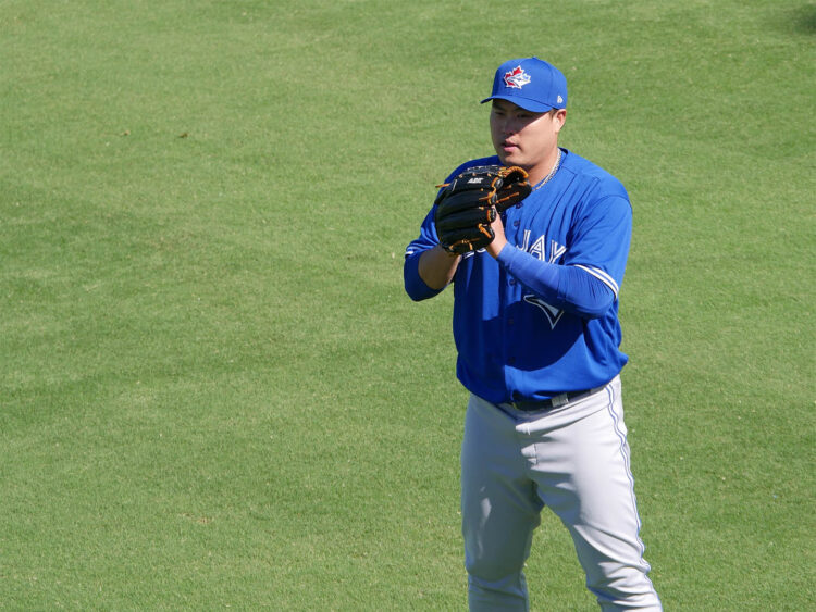홈런 난타당한 류현진, “구속이 문제”
