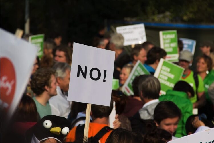 ‘선거 비상’ FBI, 전국 56개 지부에 선거지휘소설치..경찰도 선거대응팀 가동 