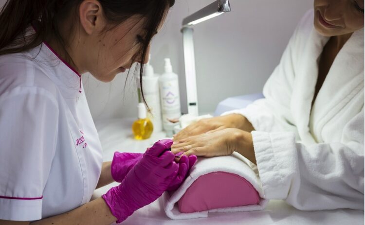 🔼분석🔽 네일살롱 리오프닝 왜 집착..우리가 몰랐던 현실?.