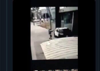 (속보)셰리프 경관에 총격,  매복 괴한 붙잡혀..사건 발생 2주만