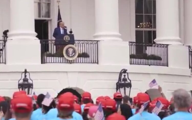 트럼프, 퇴원 후 첫 대중연설…주치의 “대통령, 바이러스 전파위험 없어”