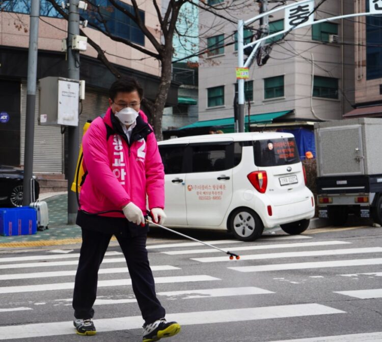 황교안 전 총리, LA 한인교회 간증 결국 취소 
