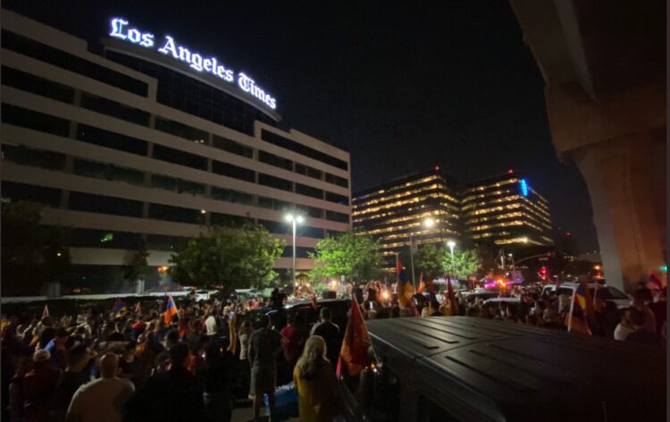 아르메니안인들, 11일 타운인근서 시위..아제르바이잔∙아르메니아 휴전합의