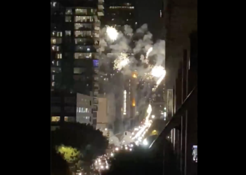 다저스 우승 축하 난동 변질.. 다운타운 약탈 폭력사태