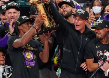 레이커스 우승에 보건국 울상 “하필 왜 올해”