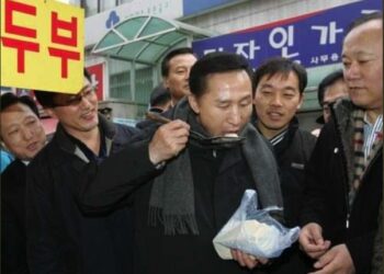 “나라 많이 걱정” 이명박, 구치소 재수감..2036년 95세돼야 석방 