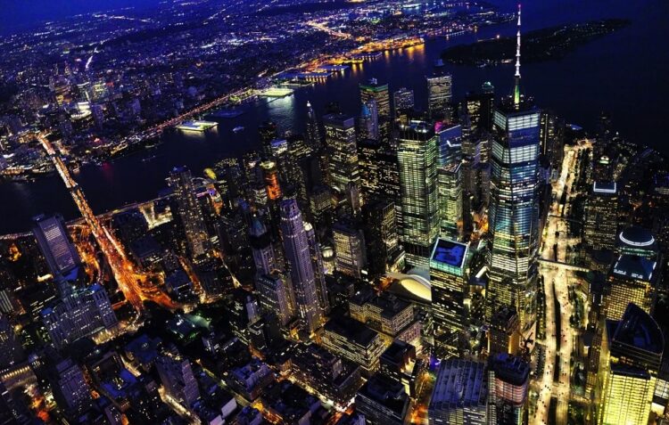 뉴욕 방문자, 7일간 자가격리 ⋅ 음성입증 의무화..1일부터 