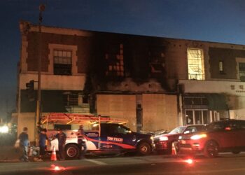 (3보) 한인타운 ‘오비베어’ 주점 화재, 내부 전소..인명피해 없어