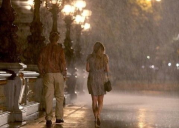 ‘봉쇄 약발’안먹히는 프랑스..하루 신규확진 6만명 육박, 또 신기록