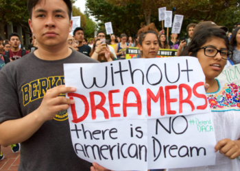 DACA 소송, 트럼프 행정부 패소…법원, “신규신청 재개하라”판결