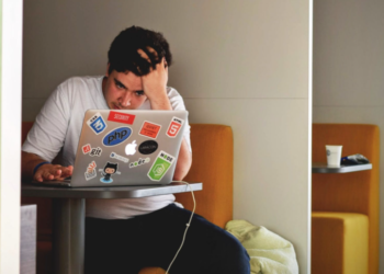 잇따른 셧다운에 실직 줄이어..2주 연속 실업수당 증가