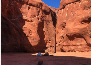 유타 사막 미스테리 금속기둥, 갑자기 사라졌다.