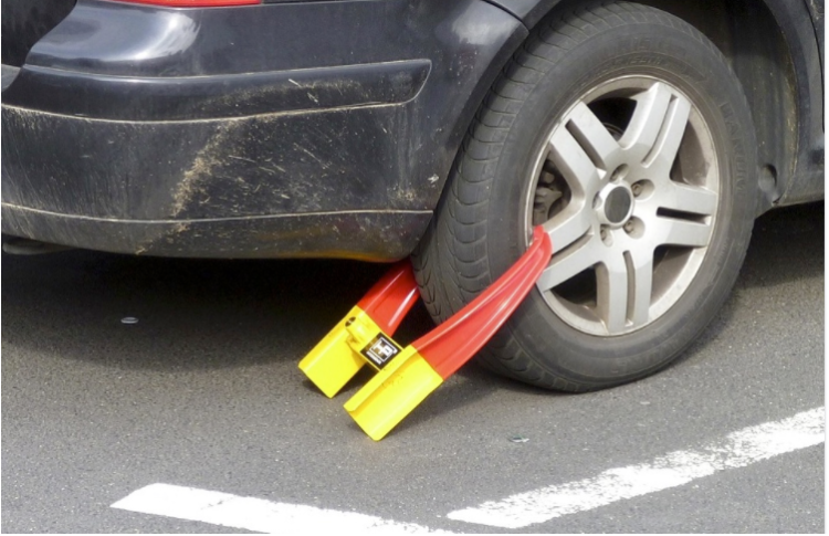 주차단속 다시 완화, 거리청소 위반 티켓 발부 안해