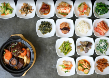 팬데믹에도 한인타운 맛집은 여전