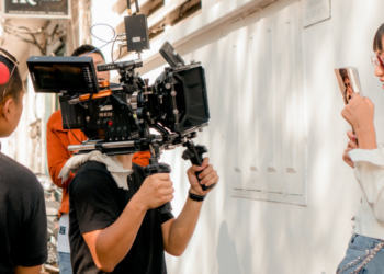 “코로나 팬데믹 LA는 영화 촬영 중” ..