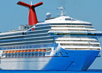 크루즈선사들 기지개…연초부터 LA항 입항 재개