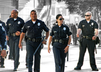 살인사건 급증 LA, 경찰 인력 대규모 감원 검토