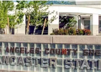 10대 딸,아들 참수 살해, 30대 남성 체포 