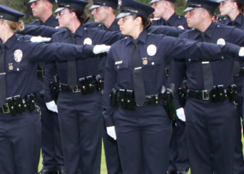 LAPD서만  1100여명 코로나 확진 판정,  사망자 3명