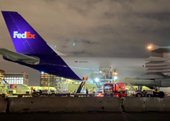 백신 1차분 밤늦게 LA공항 도착..14일 즉시 접종 개시