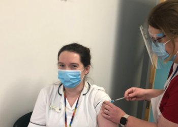 “LA 의사∙간호사 40% 코로나 백신 접종 거부”