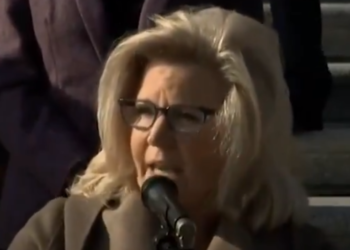 탄핵 지지 공화 의원 9명…하원 서열 3위 가세