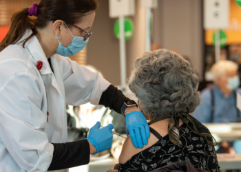 LA, 접종 예약 불가…백신 대란 언제 풀리나.