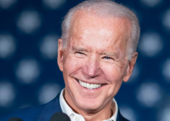 바이든 행정명령, ‘오바마케어’ 등록 5월까지 특별연장