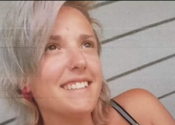 “자녀 5명 총알 한발씩 장전해 조준 살해했다”