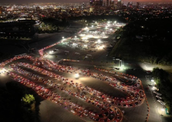 다저스 구장 등 LA시 백신 접종 12일부터 중단 