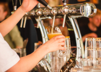 미 알콜 중독, 간염 환자 1년새 급증..무슨 일?