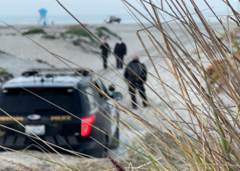 샌디에고 해변서 부인 생매장 살해 시도 