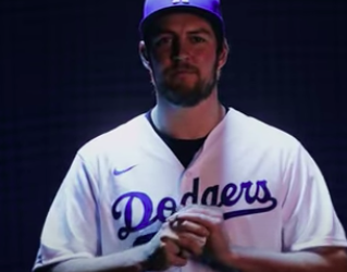 “다저스는 다 계획이 있었구나! ” 최대어 바우어 영입