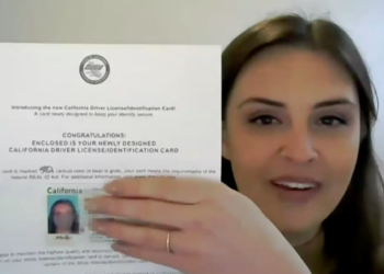 ‘운전면허증 마스크 쓴 사진’  DMV, 언제 정신 차릴까