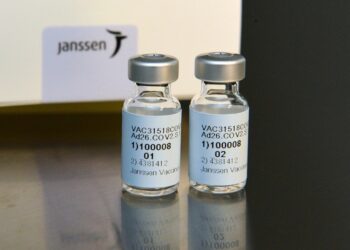 FDA자문위, J&J 백신 긴급사용 권고.. 가주, 38만회분 확보