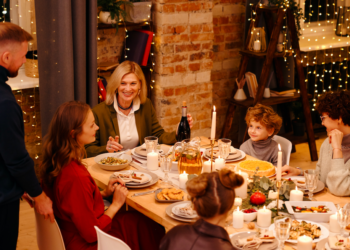 ‘들뜬’ 한인 식당들 “반가워요”..1년만에 실내영업 재개