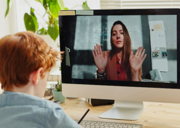 “학교 문 열어도 아이들 보내지 않을 것”학부모 다수
