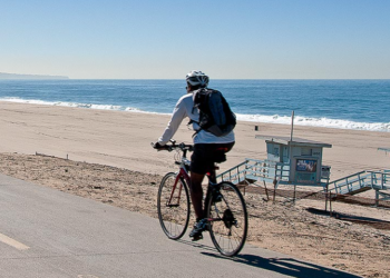 LA시, 마리나델레이 등 비치 주차장 3곳에 홈리스셸터