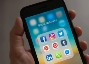 “내 페북 개인정보도 유출됐나?” 쉽게 확인할 수 있는 방법..