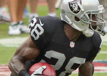 전직 NFL  유명선수, 주치의 일가족 5명 총격 살해