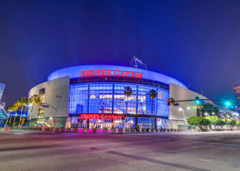 스테이플스센터 무관중 경기 이제 끝났다.