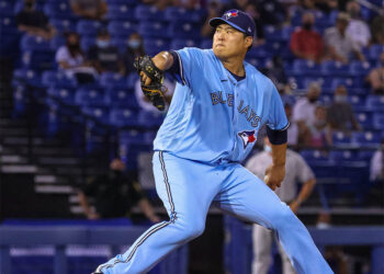 류현진 천금 같은 시즌 첫 승