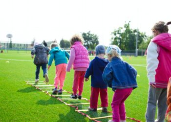 월 300달러씩 아동수당 지급..7월 15일부터