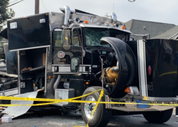 LA서 대규모 폭발 사고, 19명 부상..경찰 폭죽 압수 중 터져