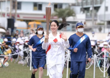 혼돈의 도쿄 올림픽…무관중 이어 성화 도로 봉송 취소